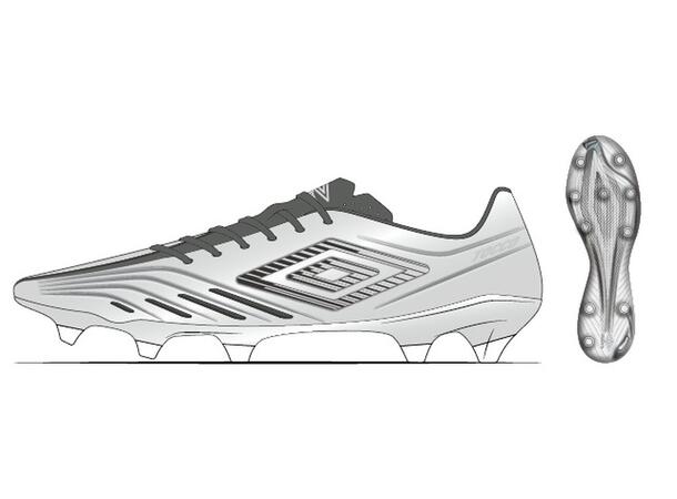 UMBRO Tocco VI Pro FG Vit 44,5 Fotbollsko fasta dobbar 