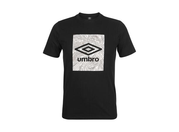UMBRO Geo Graphic Tee Svart M T-shirt med tryck 