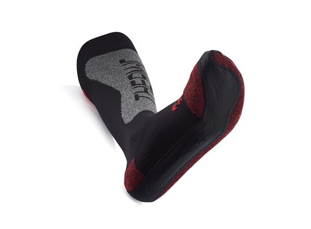 THERM-IC SOCK SET FIRST+1200 Svart 42-44 Set med strumpor, batteri och laddkabel 