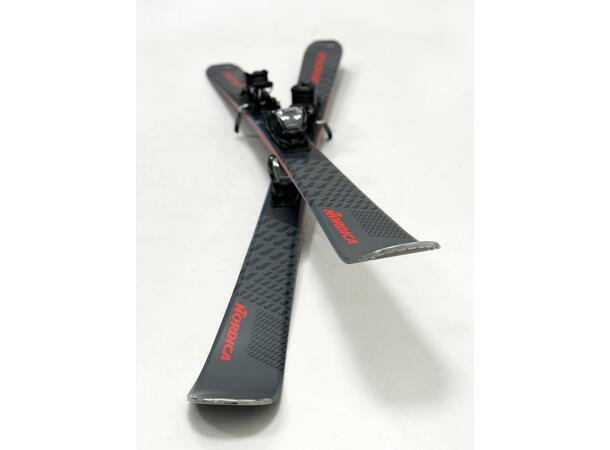 NORDICA STEADFAST HR +TP10 Grå/Röd 174 Skidpaket ink.bindning TP2 10(0C8020SA) 