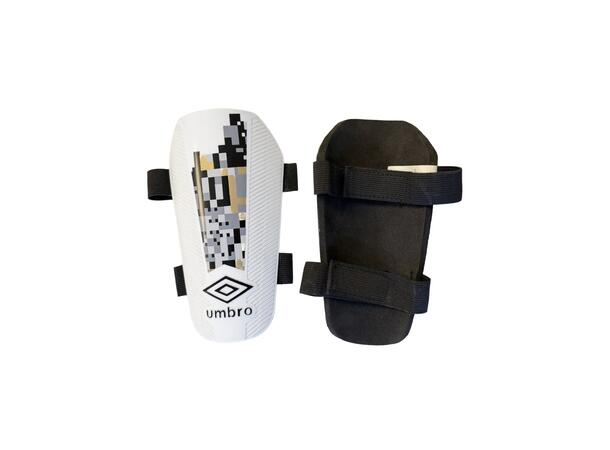UMBRO Formation Guard W/Straps Vit S Benskydd med kardborre 