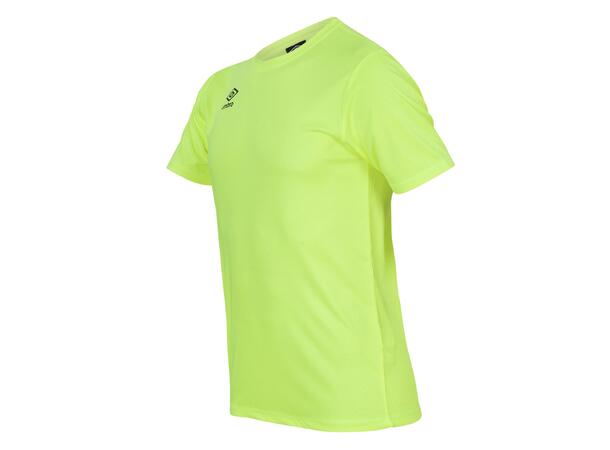 UMBRO Core Poly Tee Neongul L Tränings t-shirt 