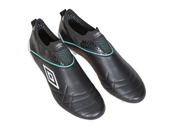 UMBRO Medusæ 3 Elite FG Svart 40,5 Fotbollssko utan snörning 