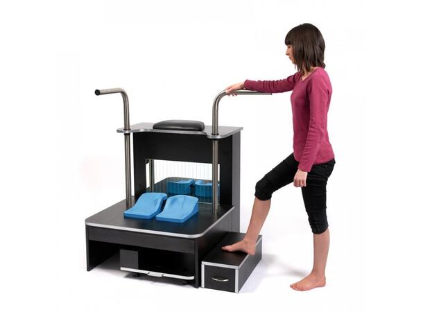 PODIATECH PODIUM Incl.step & mirror, without equipment